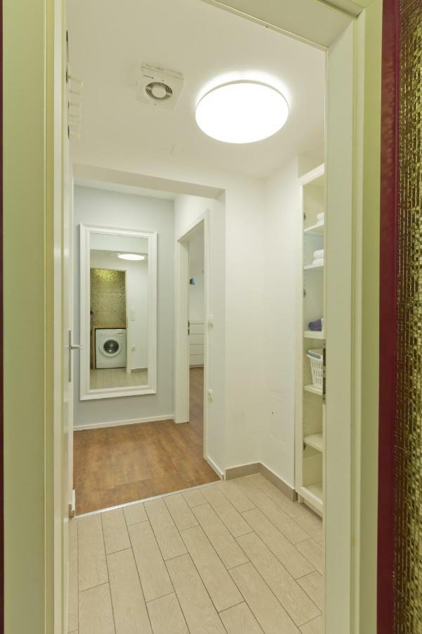 City Centre Apartments Ljubljana Exterior photo